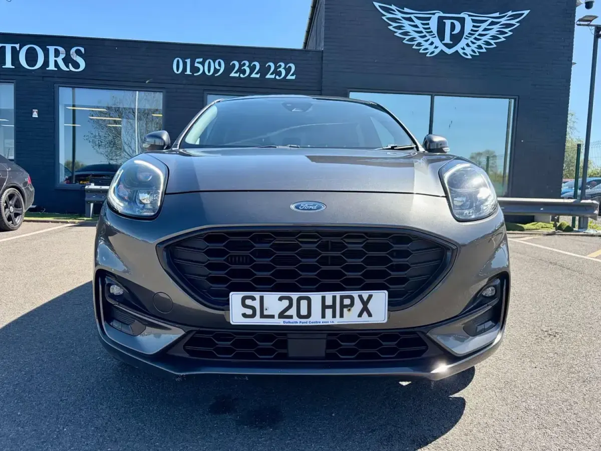 Usado Ford Puma ST-Line X 2020 Gris SUV