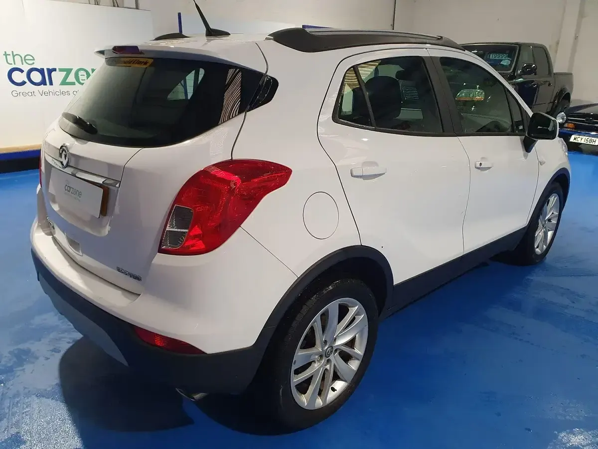 Used Vauxhall Mokka X Active 140 HP (102 kW) 2019 White SUV