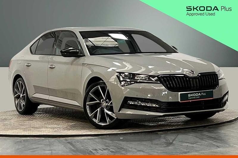 Used Skoda Superb SportlinePlus 147 HP (108 kW) 2022 Meteor grey Hatchback
