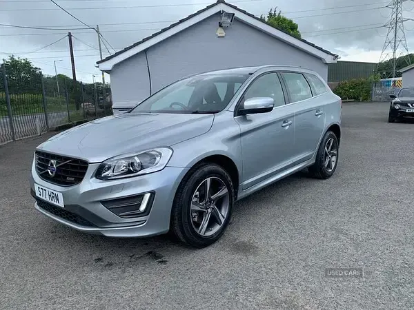 Used Volvo XC60 R-Design 215 HP (158 kW) 2014 Silver SUV