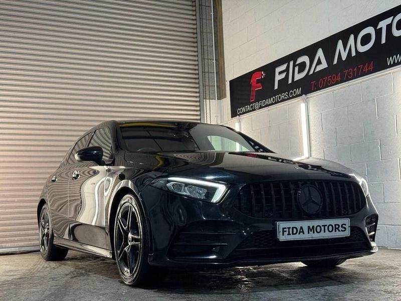 Used Mercedes A180 AMG line 116 HP (85 kW) 2018 Black Hatchback