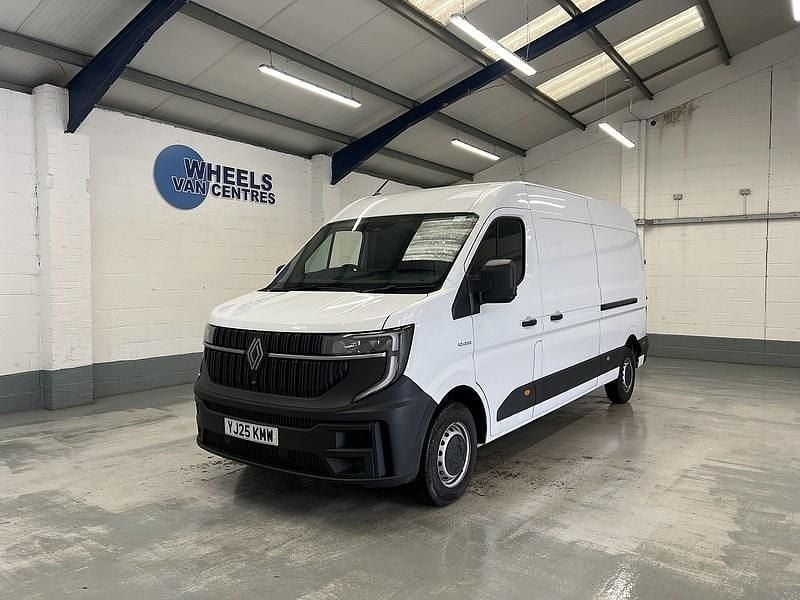 Used Renault Master 2025 White MPV