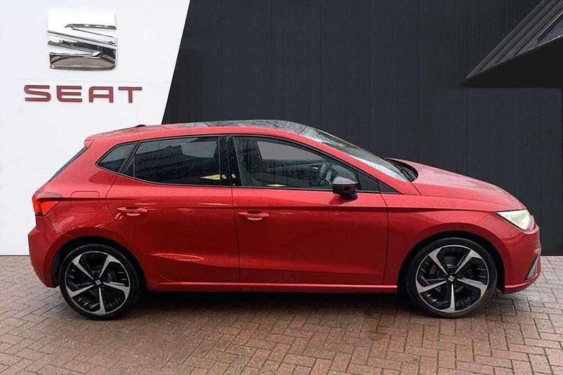 Used Seat Ibiza FR Sport 108 HP (79 kW) 2022 Red Hatchback