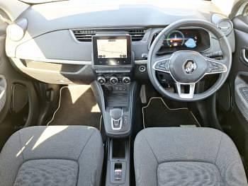 Used Renault Rapid Iconic 100 kW (136 HP) 2021 White Coupe