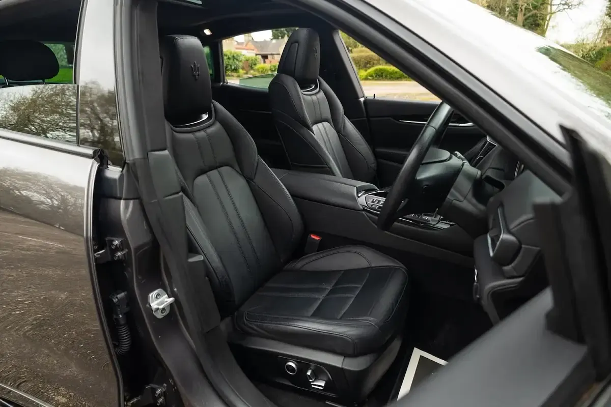 Used Maserati GranSport 350 HP (257 kW) 2020 Grey Estate