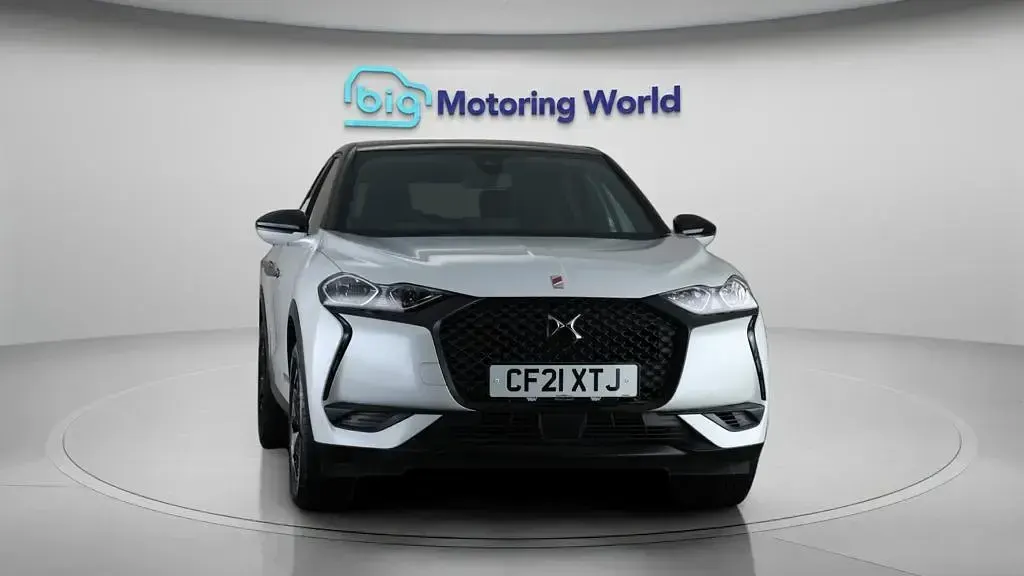 Used DS Automobiles DS3 Crossback Performance 130 HP (95 kW) 2021 White SUV