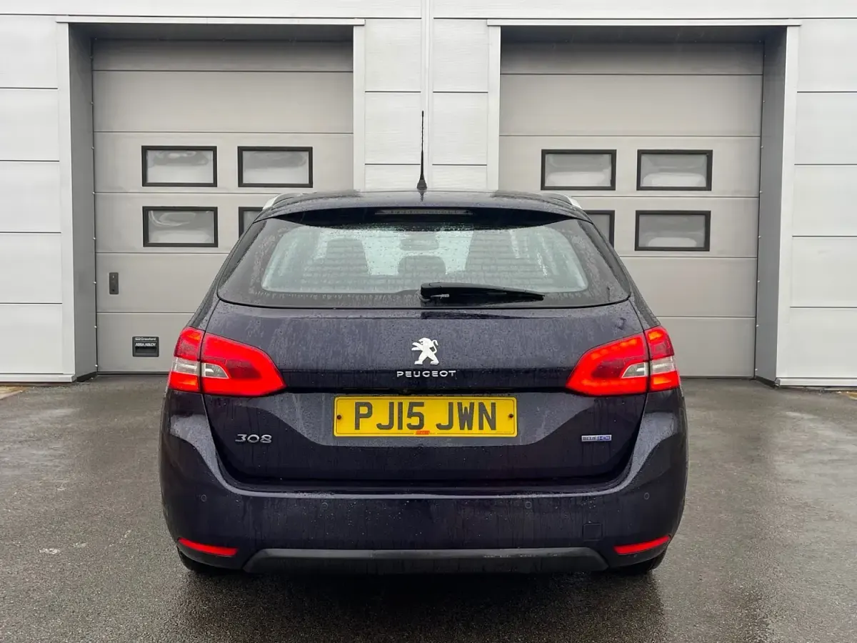 Used Peugeot 308 Allure 2015 Blue Estate