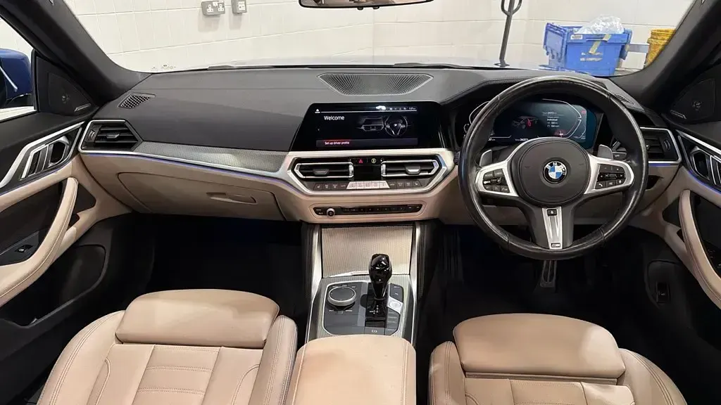 Begagnad BMW 420 Comfort Edition 2022 Blå Sportkupé