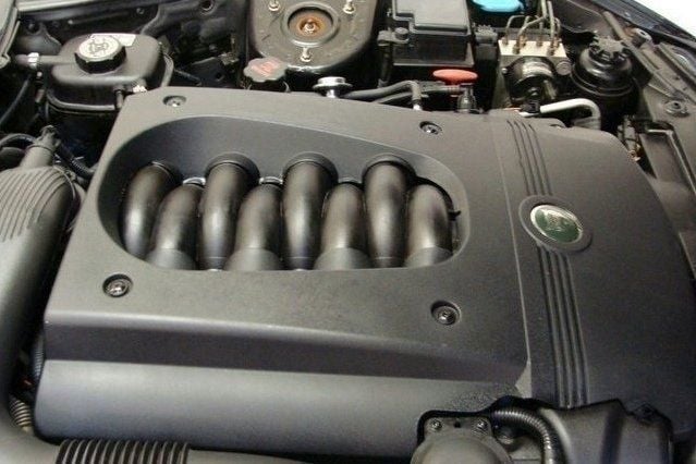 Used Jaguar XK8 300 HP (220 kW) 2006 Coupe