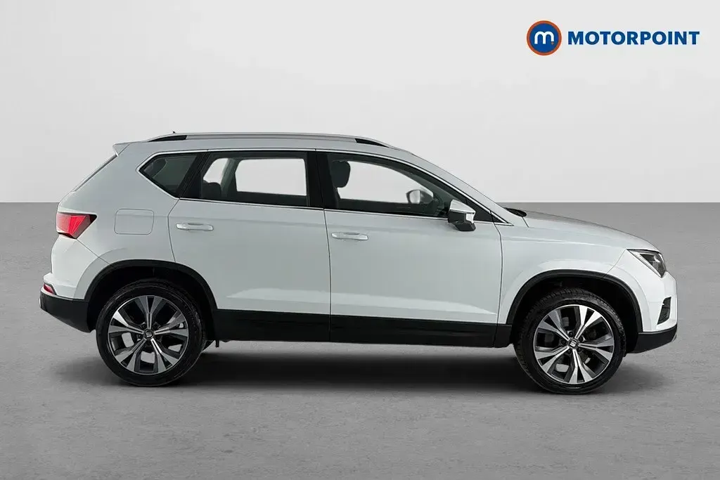 Used Seat Ateca Ecomotive 116 HP (85 kW) 2018 White SUV