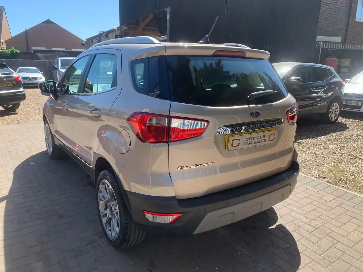 Used Ford Ecosport Titanium 125 HP (91 kW) 2019 Beige SUV