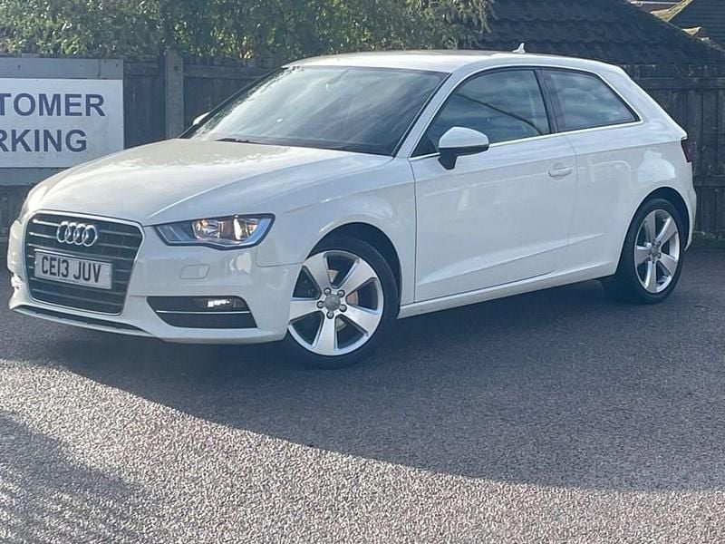 Used Audi A3 Sport 184 HP (135 kW) 2013 White Hatchback
