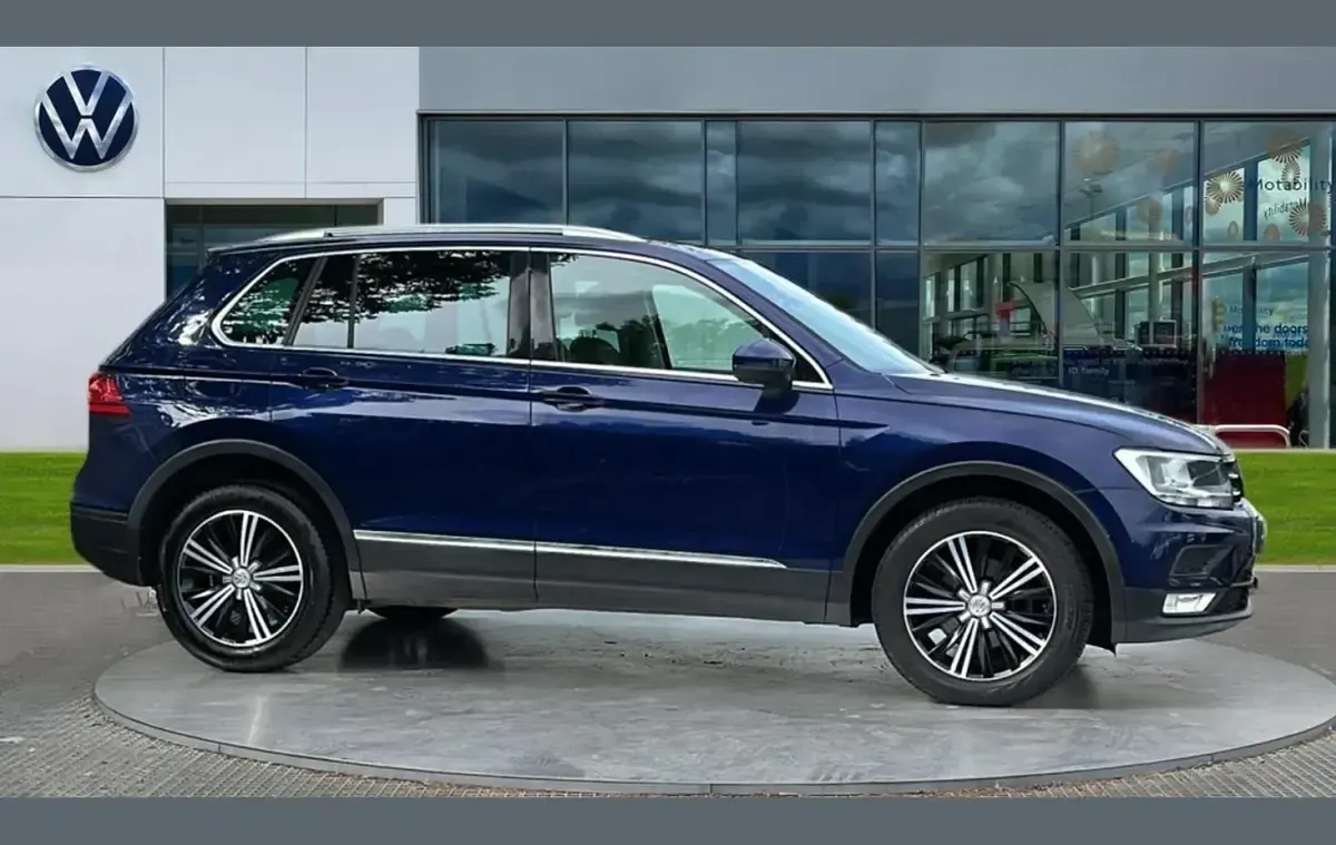 Used VW Tiguan SE 150 HP (110 kW) 2016 Atlantic blue metallic SUV