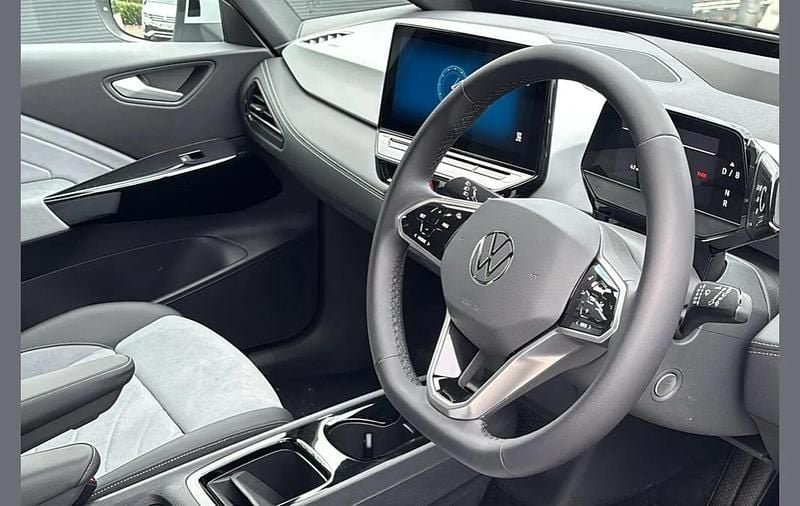 New VW ID.3 Pro 150 kW (204 HP) 2025 White Hatchback