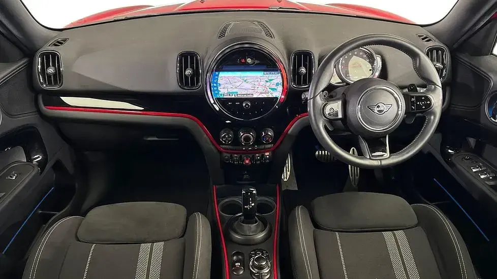 Used Mini Cooper S Countryman Sport 176 HP (129 kW) 2022 Red SUV