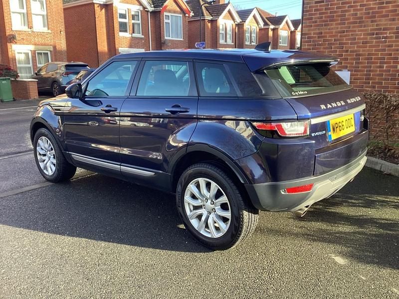 Used Land Rover Range Rover evoque SE 2016 Blue Estate