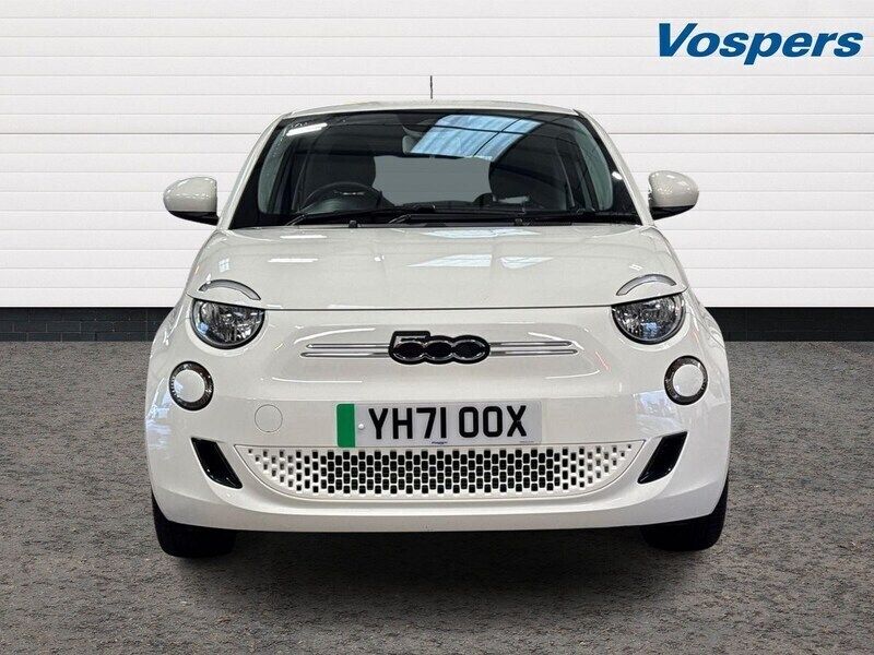 Used Fiat 500e Passion 86 kW (118 HP) 2021 White Hatchback