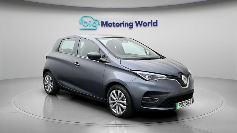 Used Renault Zoe Iconic 100 kW (136 HP) 2021 Grey Hatchback