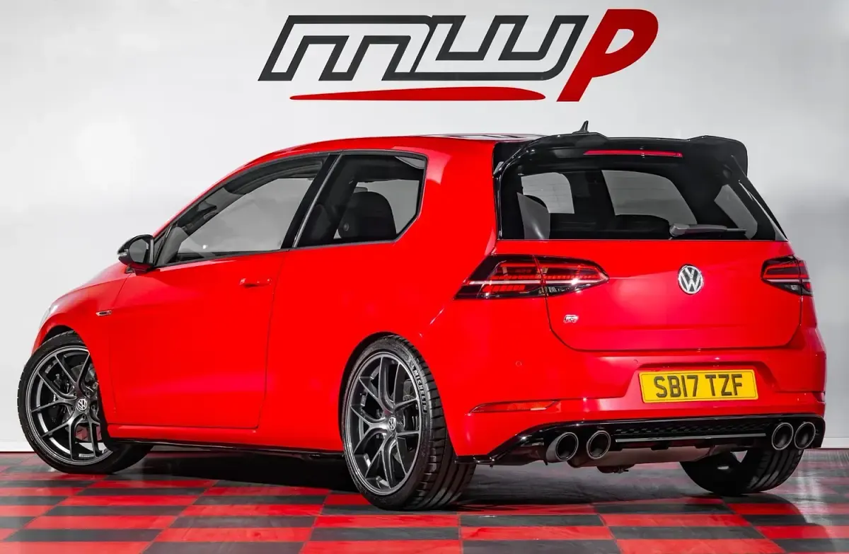 Used VW Golf VII R 400 HP (294 kW) 2017 Red Hatchback