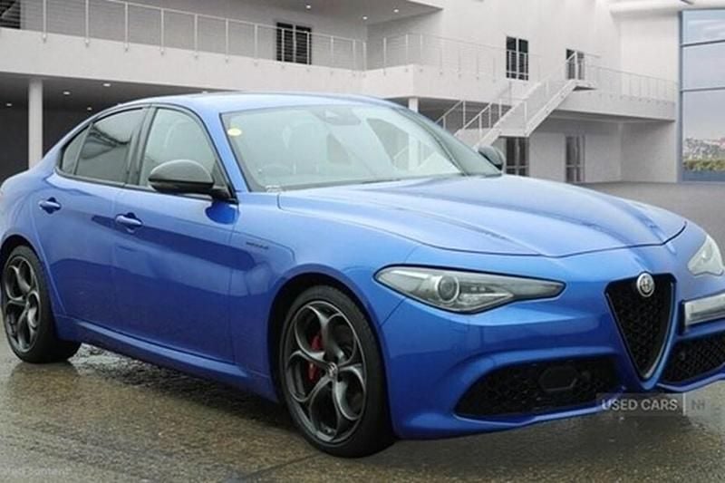 Used Alfa Romeo Giulia Ti 280 HP (205 kW) 2019 Blue Sedan