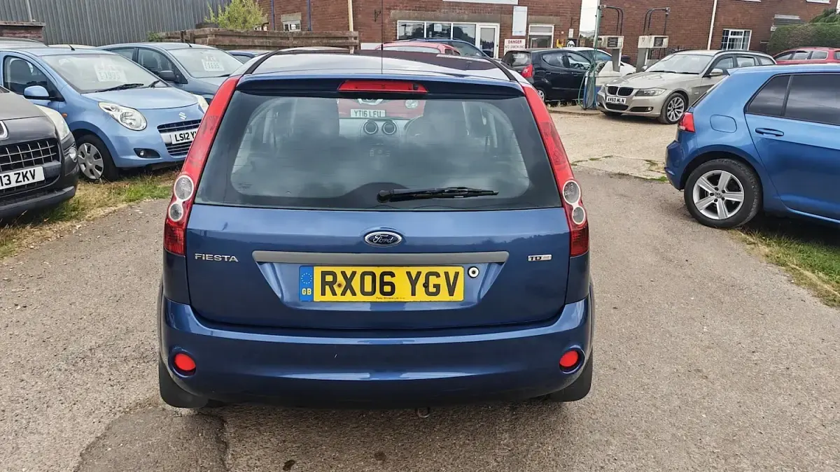 Used Ford Fiesta Zetec 2006 Blue Hatchback