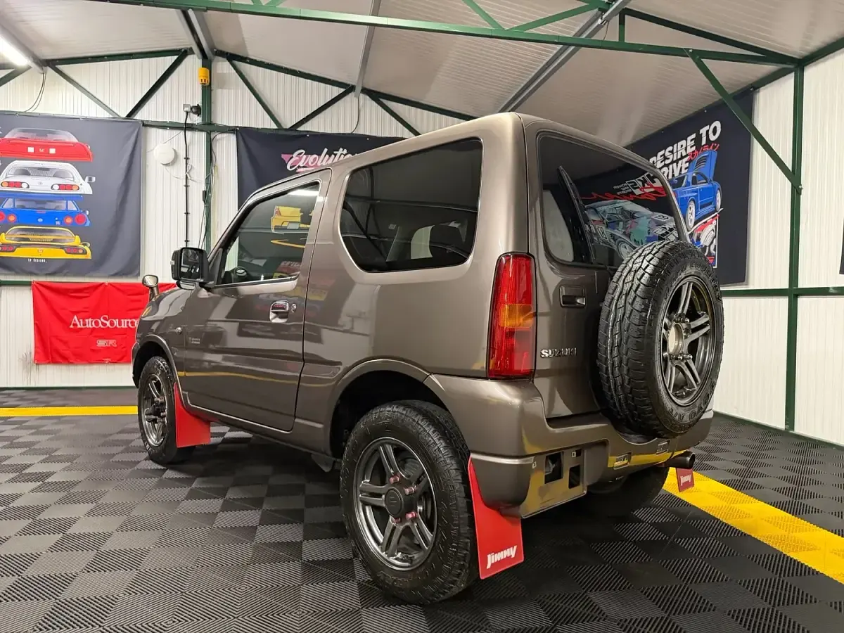Used Suzuki Jimny Adventure 2014 Bronze SUV