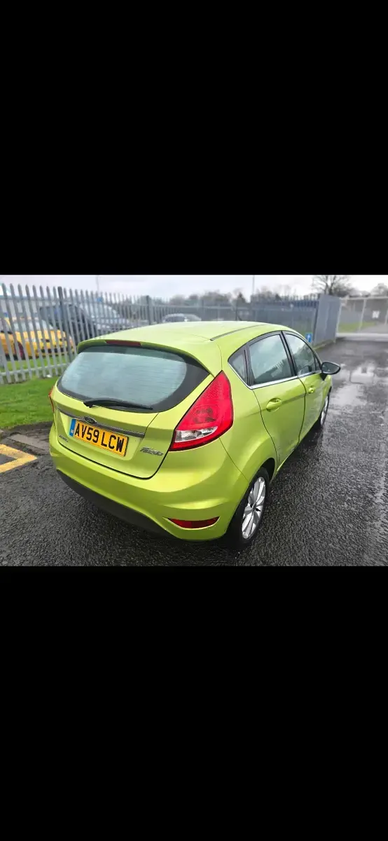 Used Ford Fiesta Zetec 96 HP (70 kW) 2009 Green Hatchback