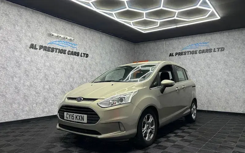 Used Ford B-MAX Zetec 105 HP (77 kW) 2015 MPV
