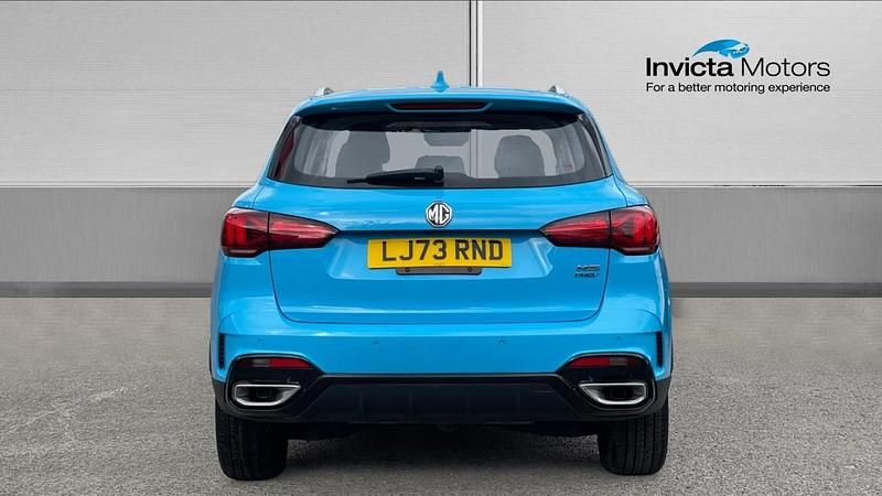 Used MG HS SE 258 HP (189 kW) 2023 Blue SUV