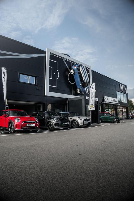 Used Mini Cooper Classic 134 HP (98 kW) 2022 Black Hatchback