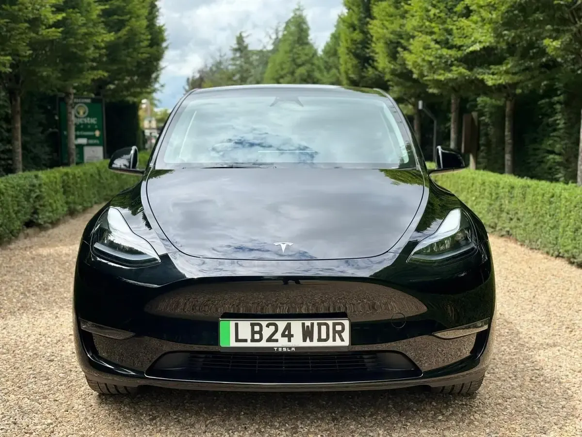 Used Tesla Model Y Long Range AWD 378 kW (514 HP) 2024 Black SUV