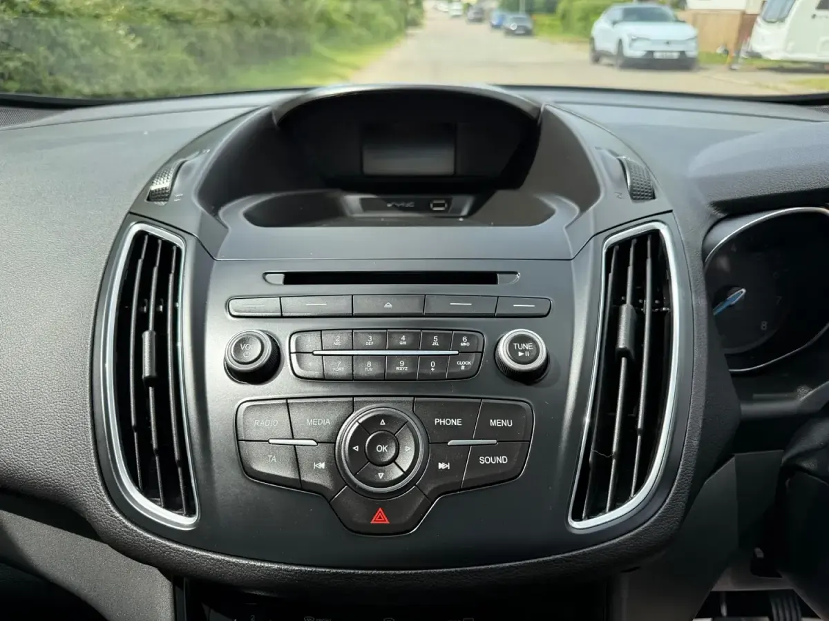 Used Ford C-MAX Zetec 125 HP (91 kW) 2015 Grey MPV