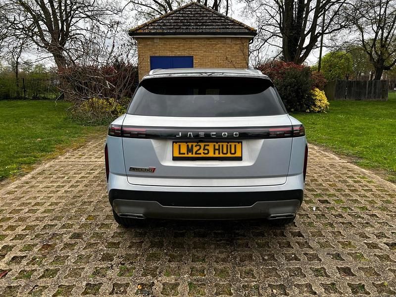 Used Jaecoo 7 147 HP (108 kW) 2025 Silver SUV