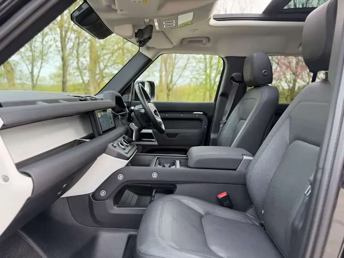 Used Land Rover Defender 2022 Black SUV