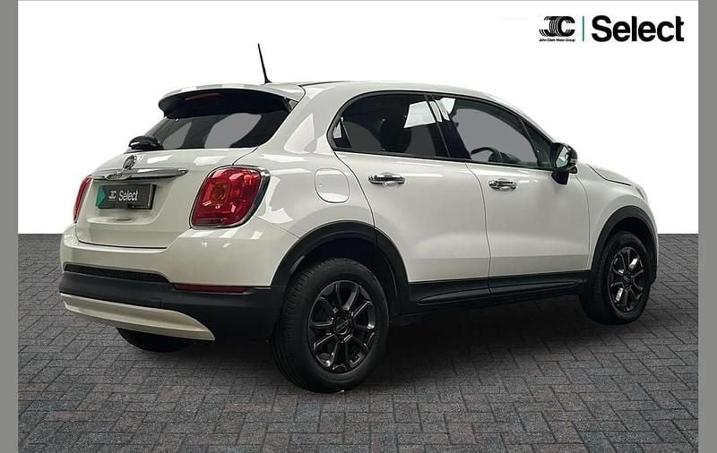Used Fiat 500X Pop 110 HP (80 kW) 2016 White SUV