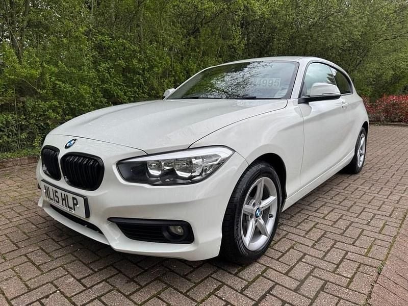 White Used 2015 BMW 116 Comfort Edition Hatchback | £4,995 (Fair price) - Image 1/4