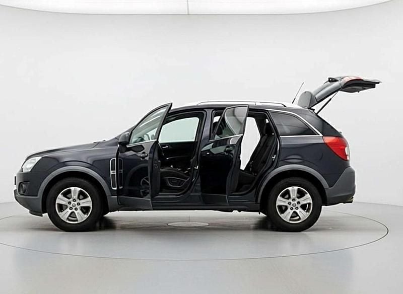 Used Vauxhall Antara S 2014 Black SUV