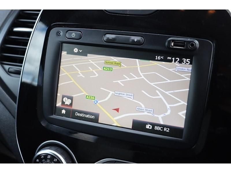 Usado Renault Captur Iconic 150 HP (110 kW) 2019 Branco SUV