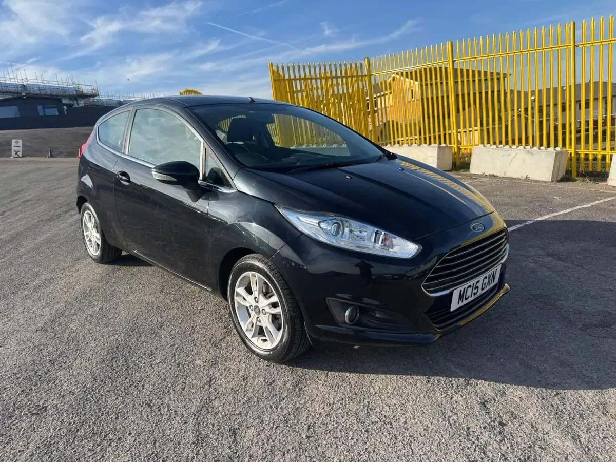 Used Ford Fiesta Zetec 2015 Black Hatchback