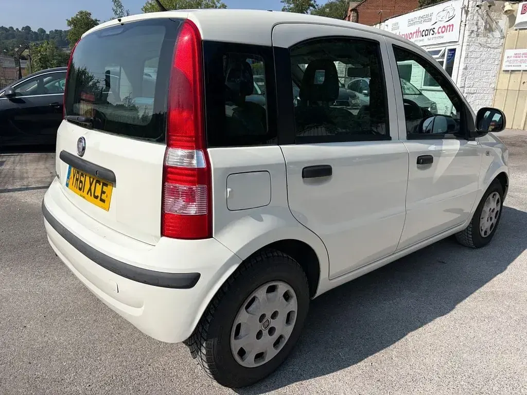 Used Fiat Panda Active 2011 White Hatchback