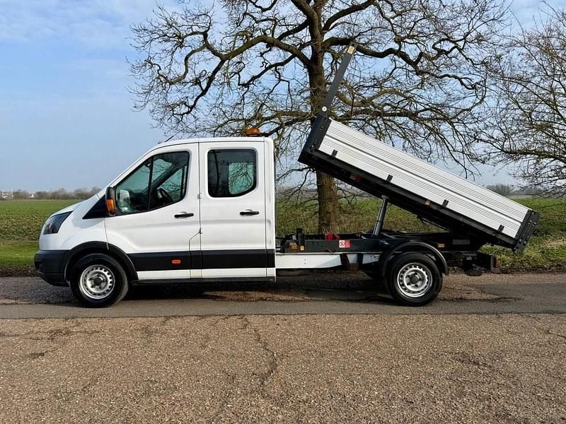 Used Ford Transit 2019 White Sedan