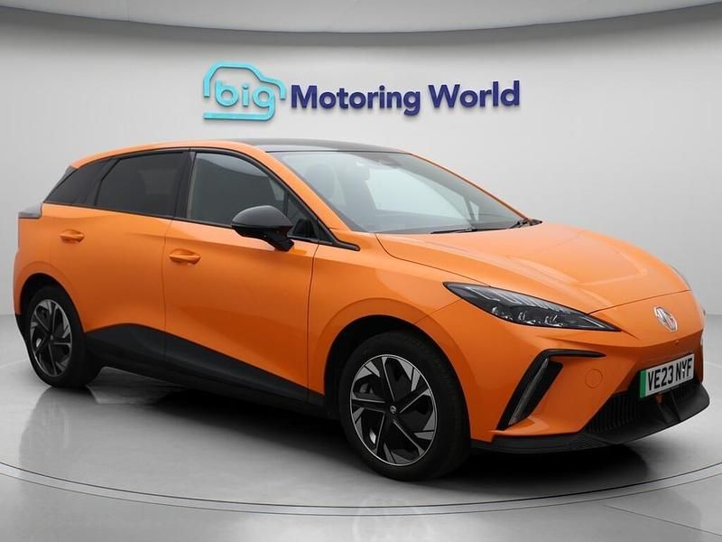 Orange Used 2023 MG MG4 EV Trophy Hatchback | £15,500 (Good price) - Image 1/4