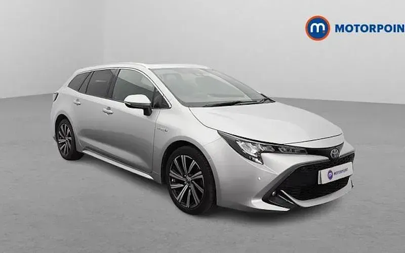 Used Toyota Corolla Design 122 HP (89 kW) 2021 Estate