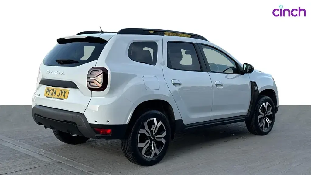 Used Dacia Duster Journey 130 HP (95 kW) 2024 White SUV