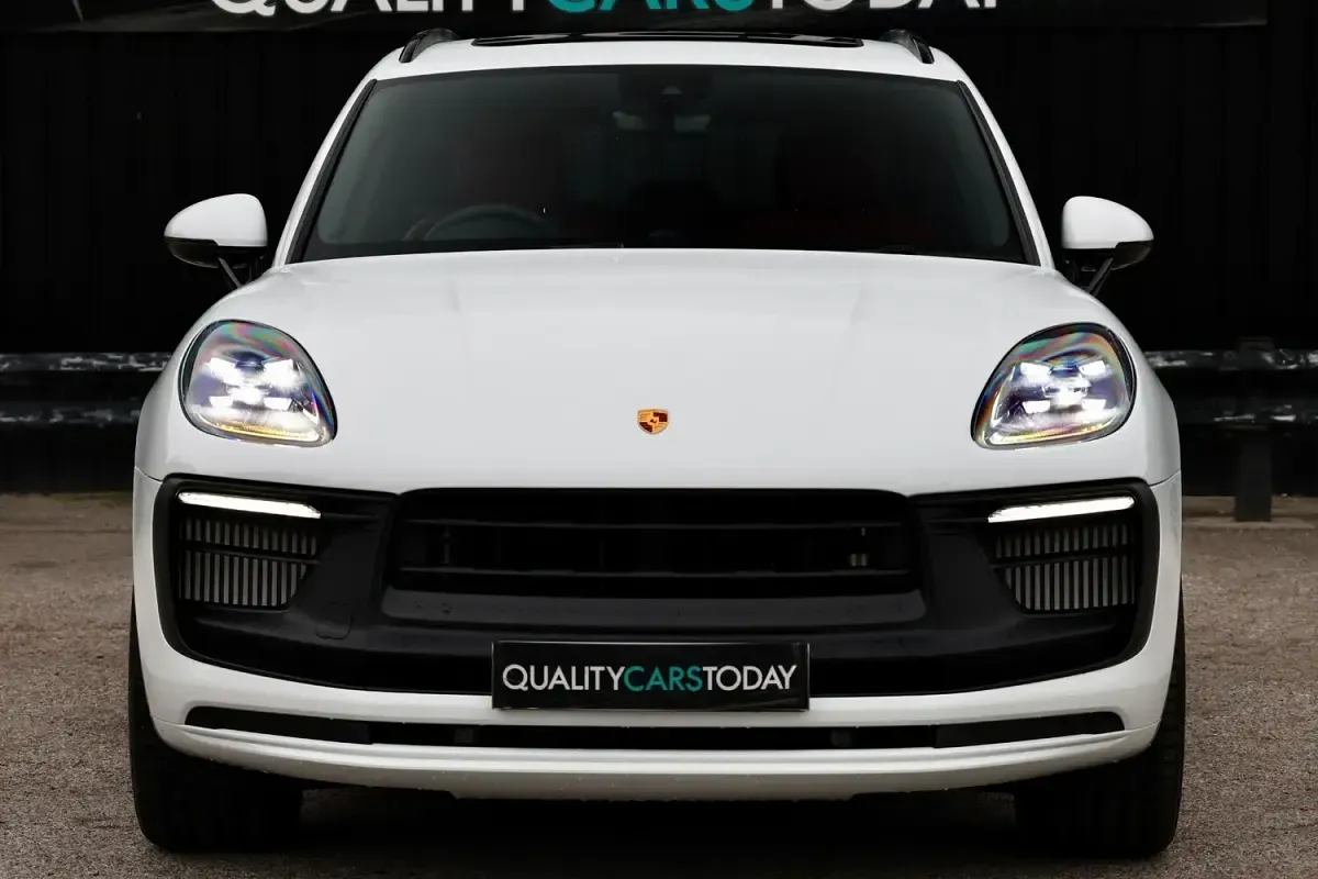 New Porsche Macan GTS 2025 SUV
