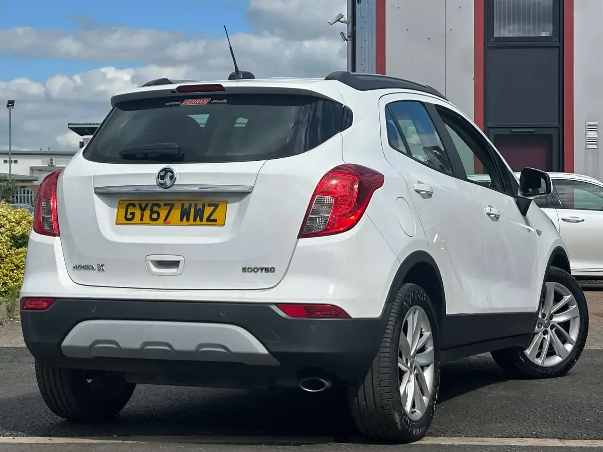 Used Vauxhall Mokka X Active 140 HP (102 kW) 2018 White SUV