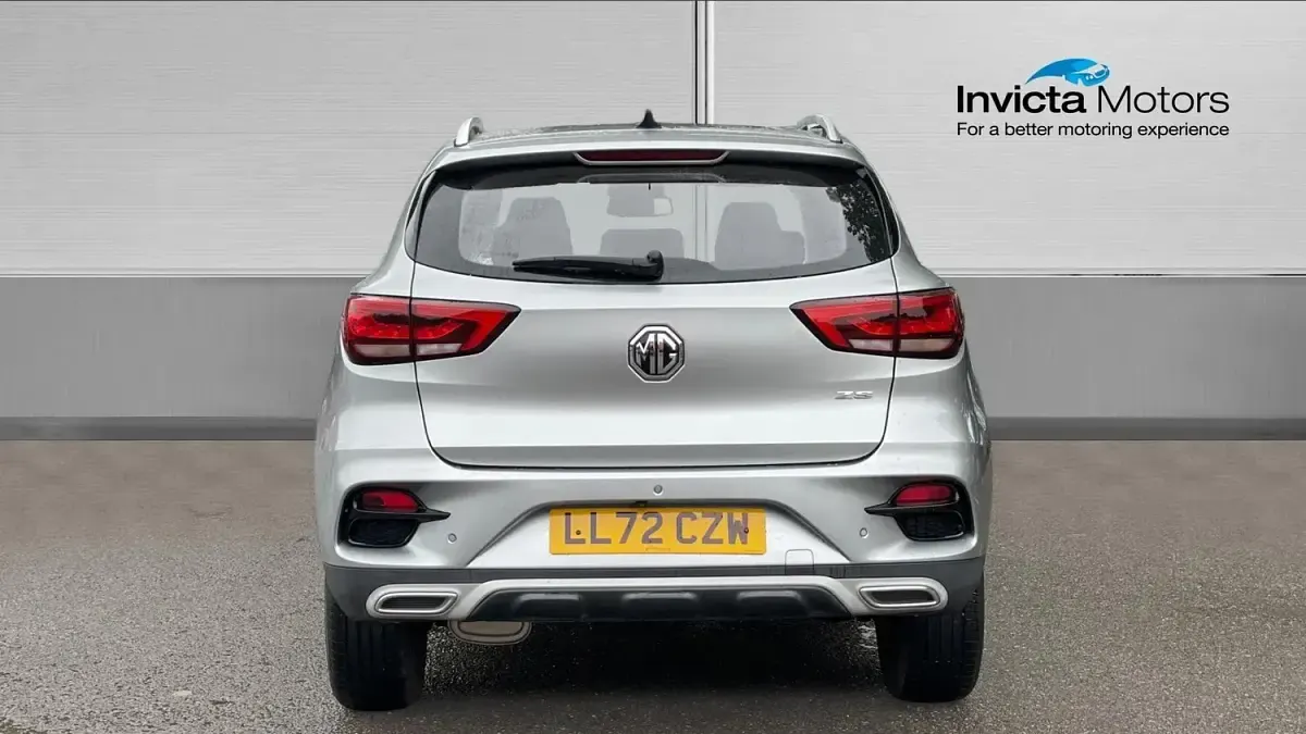 Used MG ZS Exclusive 106 HP (77 kW) 2022 Silver SUV