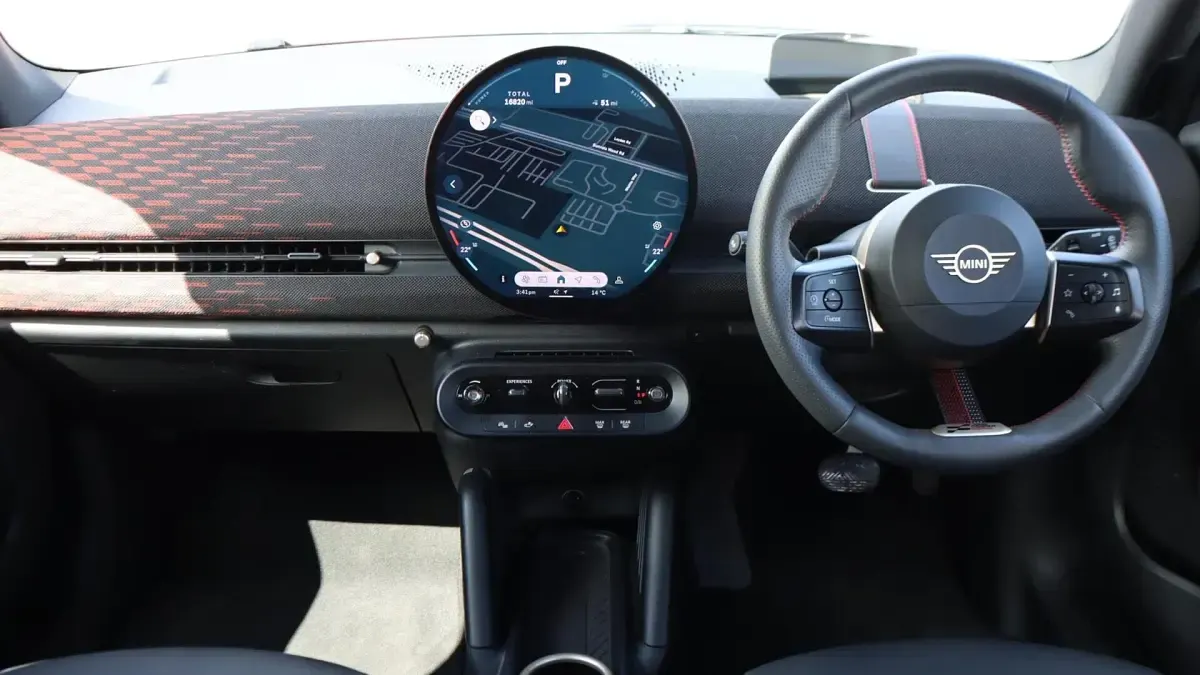 Used Mini Aceman 158 kW (215 HP) 2025 White SUV