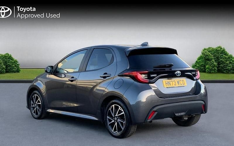 Used Toyota Yaris Hybrid Design 116 HP (85 kW) 2026 Hatchback