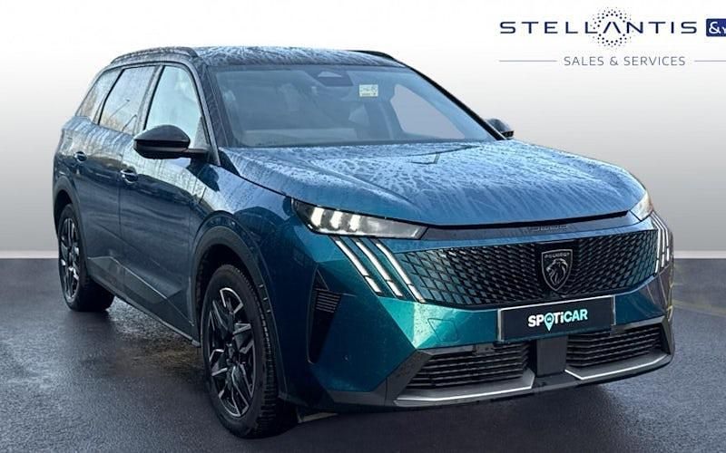 Used 2025 Peugeot 5008 GTi Estate | £28,873 (A bit pricey) - Image 1/3